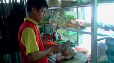 Admin Fan Page Info Seputar Presiden Hanya Lulusan SMP, Sehari-hari Bekerja Memotong Daging