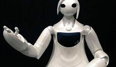 Cerdas! Wanita Ini Duduk Manis di Rumah dan Suruh Robot Antre Sejak Dini Hari Belanja iPhone 6s