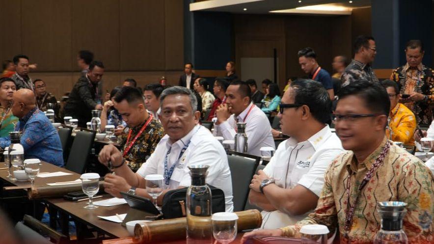 <b>Bupati Rohul Hadiri Munas VI Apkasi di Manado, Bupati Lahat Terpilih Jadi Ketua Umum</b>