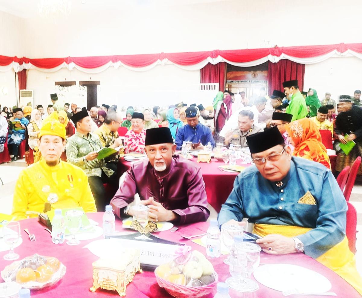 <b>Hak Jawab dari Ketua Umum Yayasan Zuriat Keradjaan Siak Sri Indrapura</b>