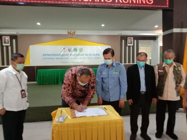 Konsisten Dukung Peningkatan Kualitas SDM di Riau, PT CPI Jalin Kerja Sama dengan Unilak dan Unri