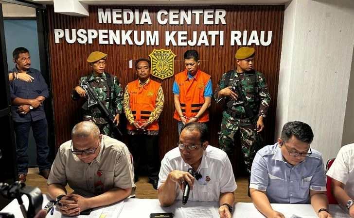 <b>Kejati Riau Tetapkan Dua Tersangka Korupsi DAK Fisik SD di Rohil</b>