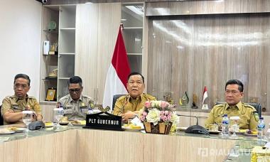bplt-gubernur-riau-apresiasi-warga-kabupatenkota-gelar-salat-istisqa-di-tengah-karhutlab