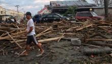 korban-tewas-gempa-dan-tsunami-paludonggala-832-orang-diperkirakan-terus-bertambah-warga-kesulitan