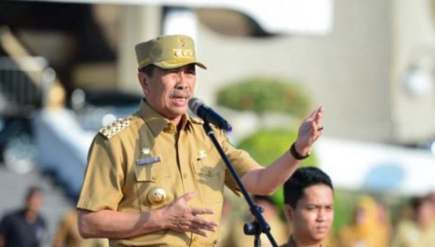 Hari Pertama Kerja 2020, Gubernur Riau ”Bersih-Bersih” Pejabat Rezim Lama; 9 Nonjob dan Jadi Staf Biasa