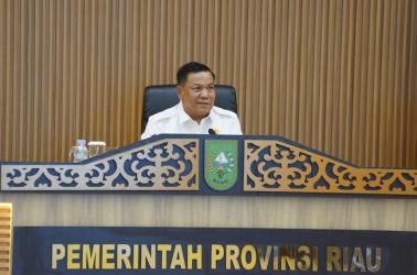 brefleksi-akhir-tahun-2025-pemprov-riau-paparkan-capaian-pembangunan-dan-tantangan-fiskalb