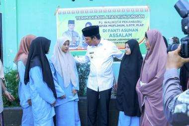 hasil-evaluasi-peringkat-tiga-besar-pj-wali-kota-pekanbaru-raih-dukungan-perpanjangan-dari-berbagai