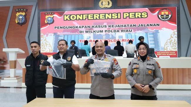 <b>Meresahkan Masyarakat, 8 Anak di Bawah Umur Anggota Geng Motor Diamankan Polda Riau</b>