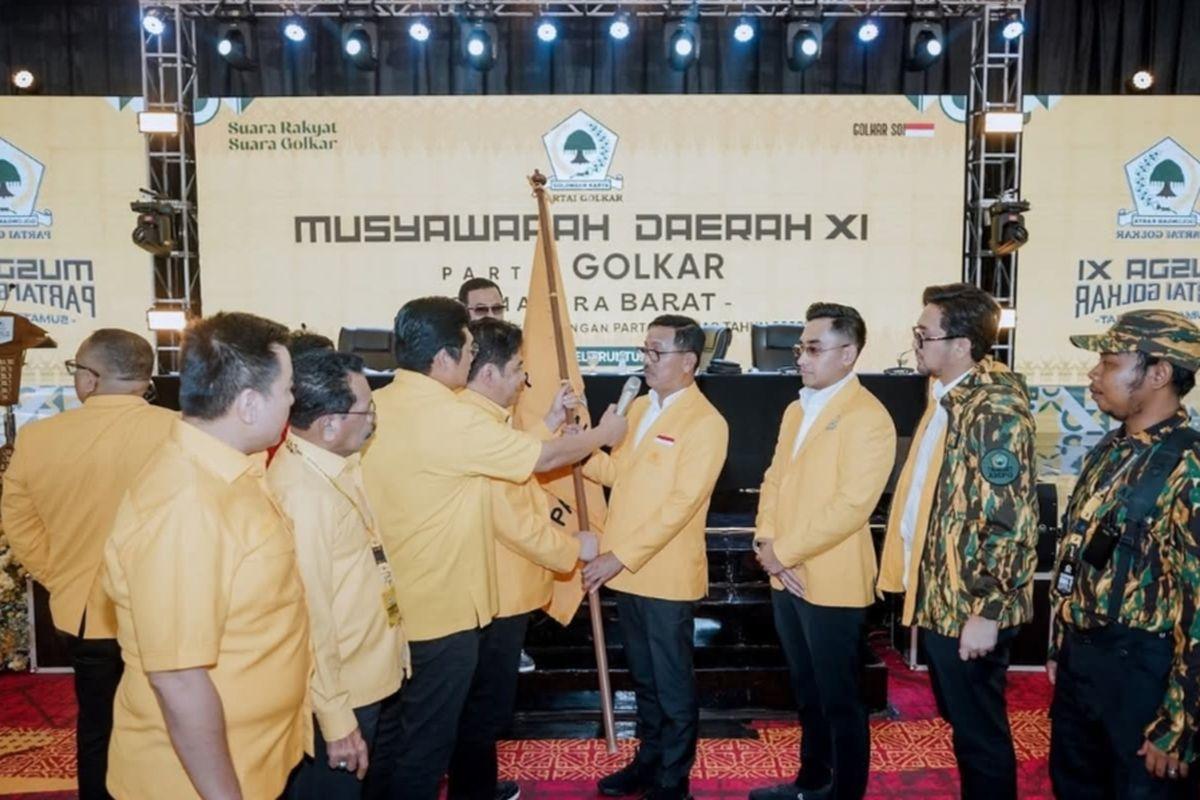 <b>Khairunas Pimpin Golkar Sumbar untuk Kedua Kalinya</b>