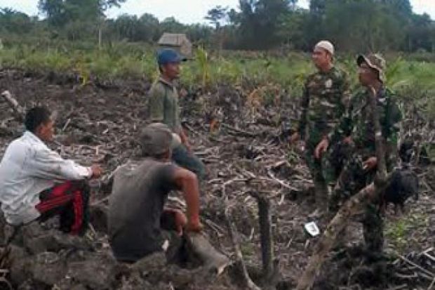 Tentara di Batang Tuaka Siaga Antisipasi Karhutla