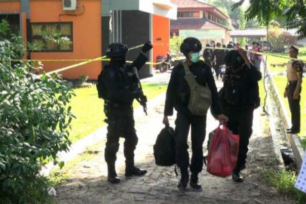 Tiga Terduga Teroris yang Ditangkap di Universitas Riau adalah Alumni
