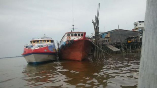 Kapal Penumpang Gunakan Pelabuhan Tikus di Selatpanjang sebagai Gerbang Masuk Miras