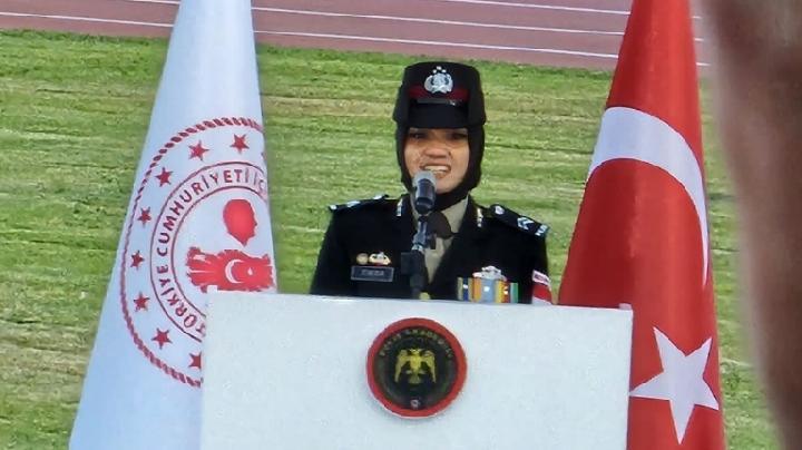 Briptu Tiara Nissa, Polwan Asal Jatim Didapuk Berpidato di Depan Presiden Turki Erdogan untuk Wakili para Peserta Didik Internasional