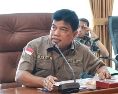 bdinas-pendidikan-pekanbaru-kembali-dipimpin-abdul-jamalb