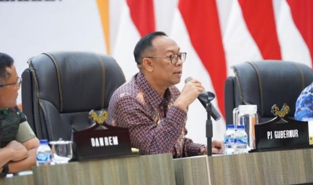 <b>Dari Januari hingga Oktober 2024, Sebanyak 2.286 Karhutla Terjadi di Riau. </b>
