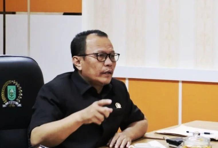 <b>PT Priatama Riau Tidak Miliki IUP Anggota DPRD Riau Minta APH Bertindak</b>