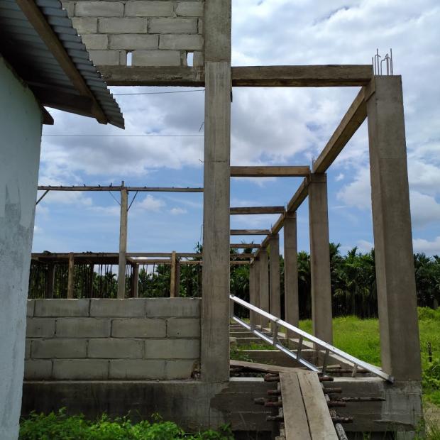 Sudah Dua Tahun, Pembangunan Gedung Balai Desa Selatnama Indragiri Hilir tak Kunjung Selesai