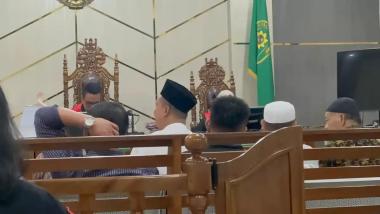 bmenyambi-pengerjaan-proyek-penerangan-jalan-oknum-guru-honorer-terseret-kasus-korupsib