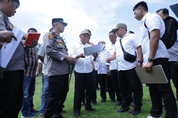 Bupati bersama Kapolres Asahan Tinjau Lokasi Pembangunan Mako Polsek Aek Kuasan