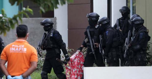 Polisi Telusuri Aliran Dana Terduga Teroris Penyerang Mapolda Riau-Unri