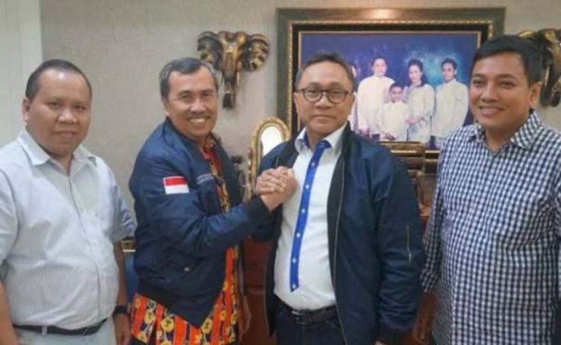 Pengamat Politik Sebut Gubernur Syamsuar Berkepentingan dengan Kursi Ketua Partai Golkar Riau