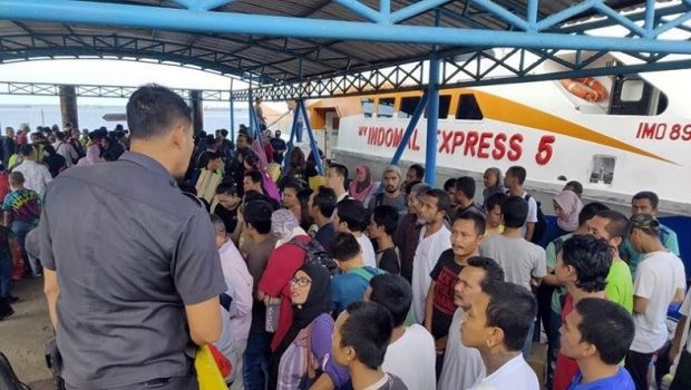 TKW yang Sedang Hamil 4 Bulan bersama 52 TKI Lainnya Dideportasi Pemerintah Malaysia Lewat Dumai