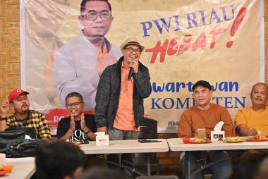 raja-isyam-azwar-deklarasi-calon-ketua-pwi-riau-periode-20232028