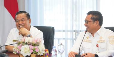 blakukan-uji-petik-plt-gubernur-riau-minta-media-berikan-penilaian-kepada-kepala-opd-di-lingkungan