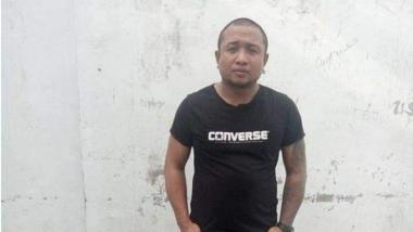 selama-ini-ditakuti-bos-preman-nangis-di-semaksemak-sambil-minta-ampun