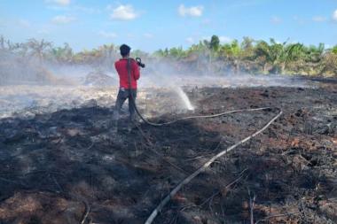 bbmkg-titik-panas-di-riau-melonjak-jadi-160-titikb