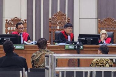 bhakim-nyatakan-3-dosen-ugm-terbukti-korupsi-pengadaan-fiktif-biji-kakao-rp67-miliarb