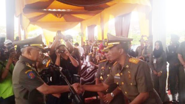 Masa Jabatan Harris Berakhir, Tengku Mukhlis Dilantik Jadi Plh Bupati Pelalawan Selama 12 Hari