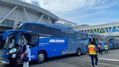 b873-jemaah-calon-haji-riau-sudah-diberangkatkan-ke-tanah-suci-kakanwil-kemenag-petugas-jangan