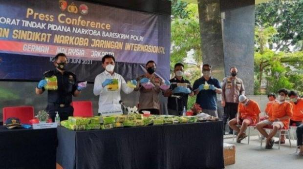 Berawal dari Pengungkapan Jaringan Narkoba di Riau, Penyelundupan 45 Kg Sabu Asal Malaysia Digagalkan Polisi
