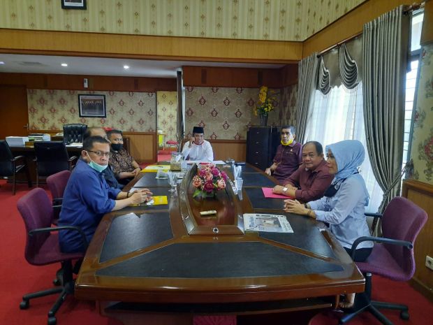 Unilak Jalin Kemitraan dengan DPRD Riau