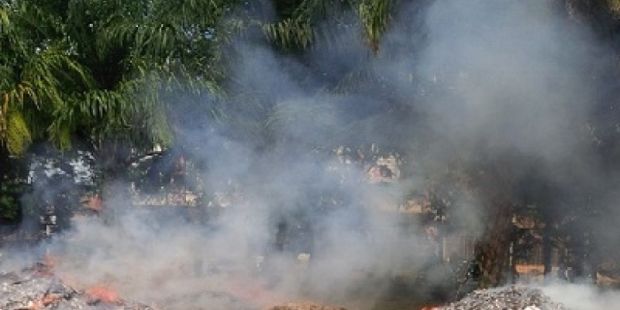 3,7 Juta Batang Rokok Hasil Tangkapan Tahun 2015 Dibakar di Pekanbaru