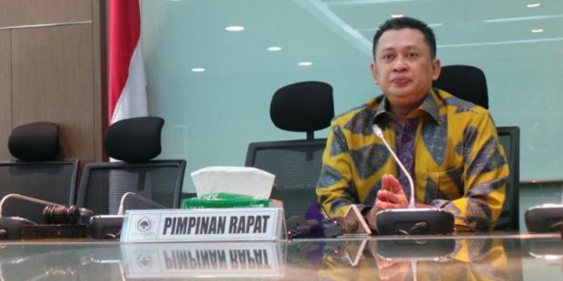 Sinyalir Ada Korelasi Bungkamnya Istana dengan Terbitnya SP3, Bamsoet: Panja DPR RI Segera Panggil Polda Riau dan Menteri LHK