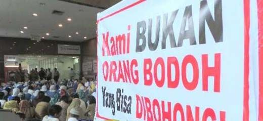 Aktivitas RSUD Arifin Achmad Provinsi Riau ”Lumpuh”, Ratusan Pegawainya Berunjuk Rasa