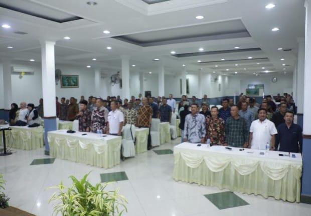 Seluruh Kades di Asahan Dibimtek, Wabup: Jalankan Pemerintahan secara Profesional, Jangan Ada Kegiatan Fiktif!
