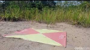 Sempat Dikabarkan Dijual ke Asing, Pulau Poto di Kepri Kembali Viral karena Kini Dipatok Bendera Tulisan China