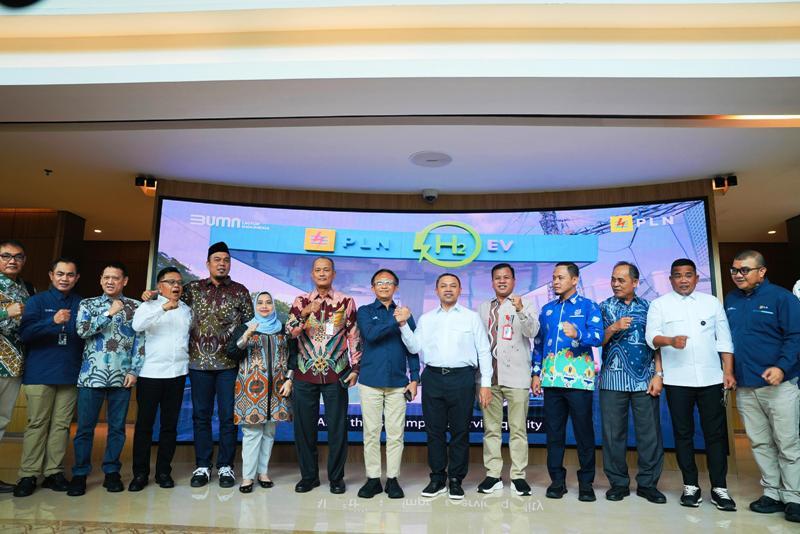 <b>Temui Direktur PLN, Gubri Wahid Berharap Tahun 2026 Seluruh Riau Teraliri Listrik</b>