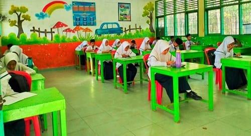 MTsN 2 Bengkalis Gelar Pelaksanaan Ujian PAT Berbasis Digital