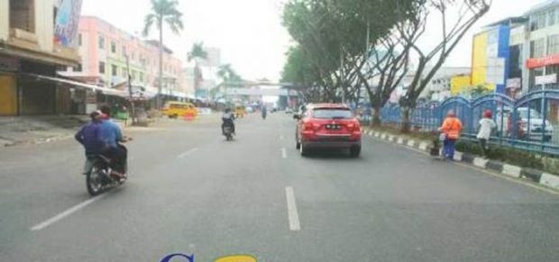 Duh Sepinya Kota Pekanbaru di Hari Lebaran... Jalan-jalan yang Biasa Macet Kini Tampak Lengang