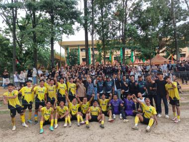 bfinal-bola-unilak-vs-uir-pimpinan-kampus-puji-liga-talenta-mahasiswa-lldikti-wilayah-17b