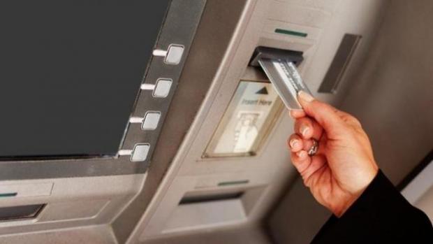 Tergiur Uang ”tak Bertuan” di Mesin ATM, Dewa Berurusan dengan Polisi