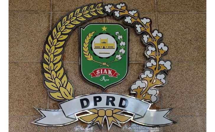 <b>Agen Perjalanan Kunker DPRD Siak ke Bali Ngaku Dirugikan Rp200 Juta</b>
