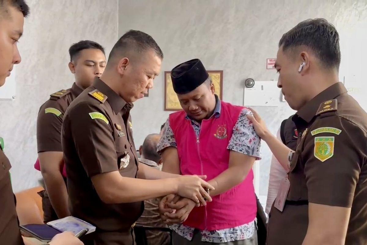 <b>Setelah Korupsi, Bendahara KONI Lampung Tengah Dijerat Pemalsuan Tanda Tangan Ketua</b>