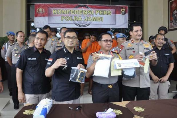 Satu Kilogram Kokain Asal Riau Bernilai Hampir Rp3 Miliar Diamankan Polda Jambi
