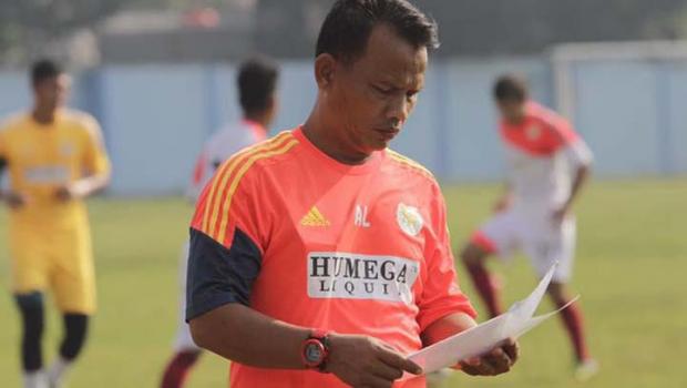 Legenda Sepak Bola Indonesia Era 90-an Menuju Kursi Kepelatihan PSPS Riau