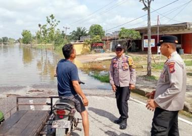 bpintu-plta-dibuka-permukiman-warga-di-sejumlah-wilayah-di-kabupaten-pelalawan-riau-kembali